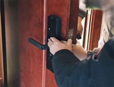 电白24小时上门开锁公司